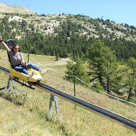 L'Etesy, rénové en 2021, pied des pistes et spa Montgenèvre Extérieur photo