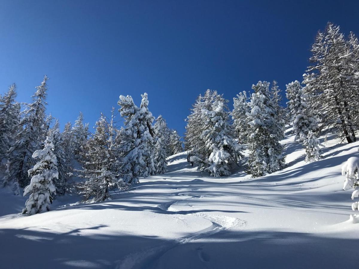 L'Etesy, rénové en 2021, pied des pistes et spa Montgenèvre Extérieur photo